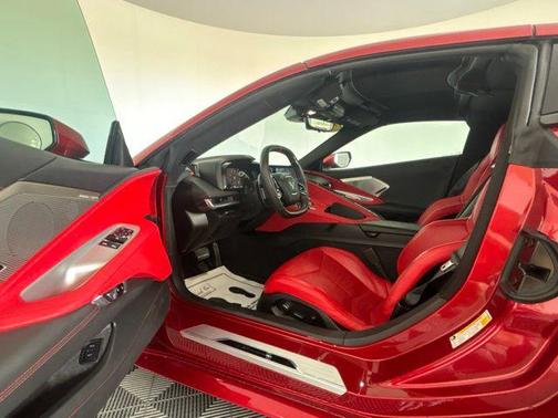 Red Mist Metallic Tintcoat 2021 Chevrolet Corvette Stingray w/2LT