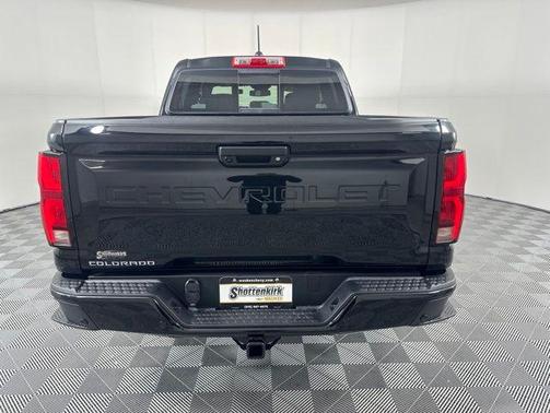 Black 2026 Chevrolet Colorado Z71