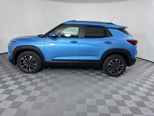 Marina Blue Metallic 2026 Chevrolet Trailblazer LT