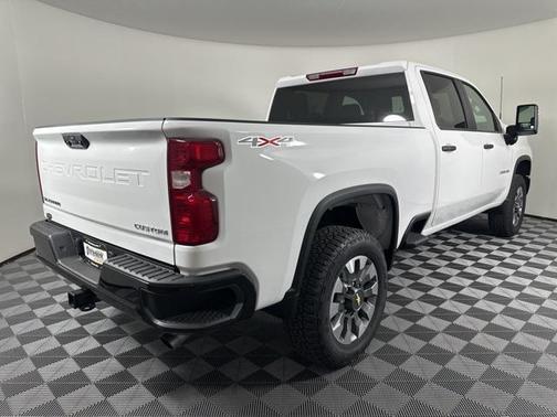2025 Chevrolet Silverado 2500 Custom