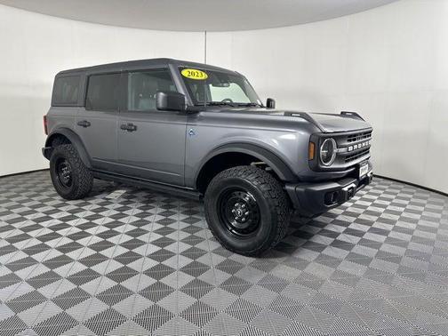 Carbonized Gray Metallic 2023 Ford Bronco Black Diamond