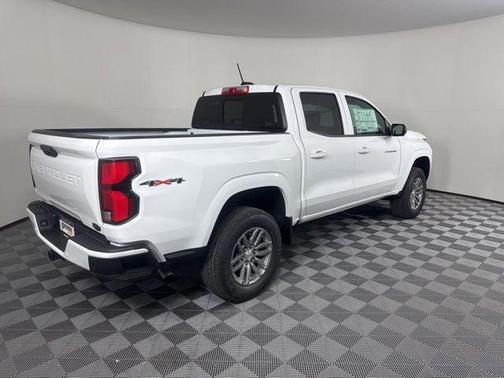 Summit White 2026 Chevrolet Colorado LT