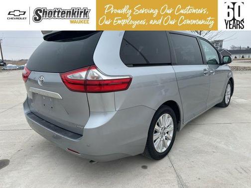 2015 Toyota Sienna Limited