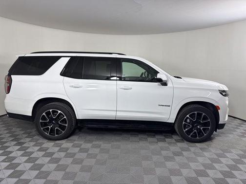 2022 Chevrolet Tahoe 4WD RST