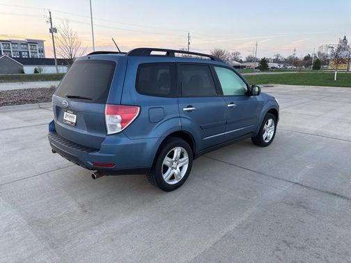 Newport Blue Pearl 2010 Subaru Forester 2.5 X Limited