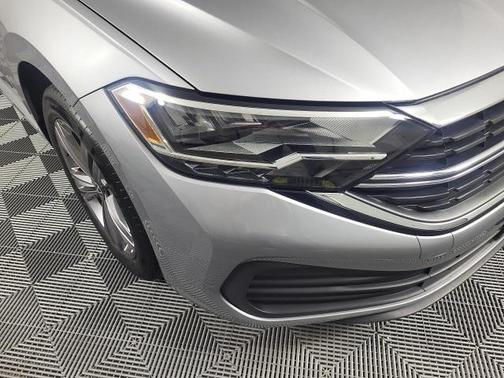 2022 Volkswagen Jetta 1.5T SE
