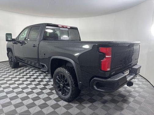 Black 2026 Chevrolet Silverado 2500 High Country