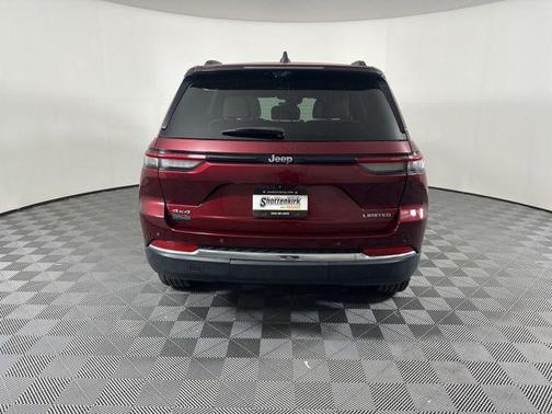 Velvet Red Pearlcoat 2023 Jeep Grand Cherokee Limited