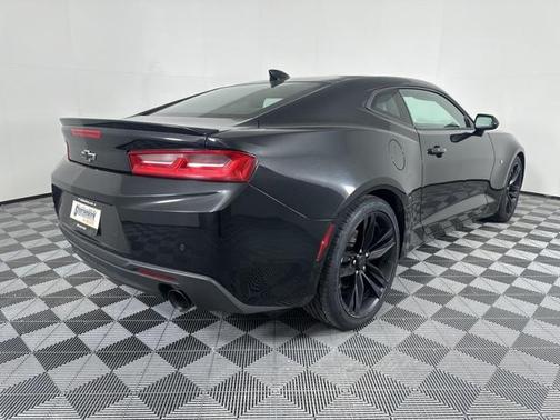 2017 Chevrolet Camaro 2LT