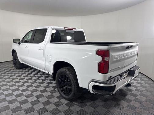 Summit White 2026 Chevrolet Silverado 1500 RST