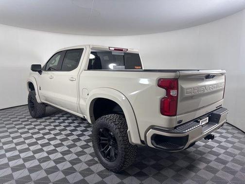 White Sands 2026 Chevrolet Silverado 1500 RST