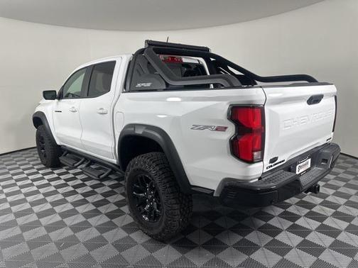 2025 Chevrolet Colorado ZR2