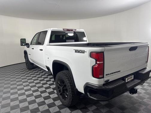 2026 Chevrolet Silverado 3500 LT