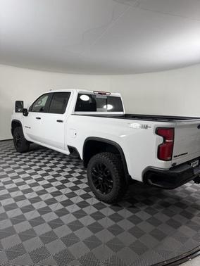2026 Chevrolet Silverado 3500 LT