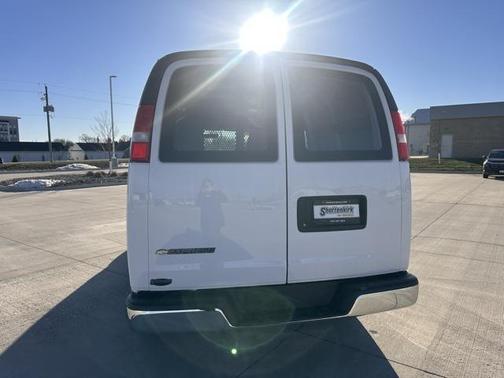 2024 Chevrolet Express 2500 RWD 2500 Regular Wheelbase WT