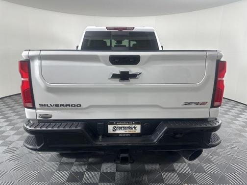 2024 Chevrolet Silverado 2500 4WD Crew Cab Standard Bed ZR2