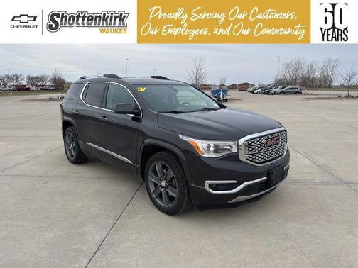 2017 GMC Acadia Denali
