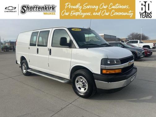 2024 Chevrolet Express 2500 RWD 2500 Regular Wheelbase WT
