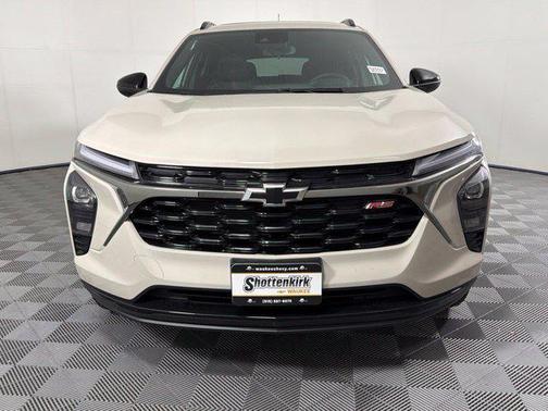 White Sands 2026 Chevrolet Trax FWD 2RS