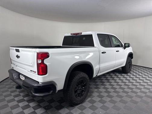 Summit White 2026 Chevrolet Silverado 1500 ZR2