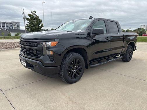Black 2025 Chevrolet Silverado 1500 Custom