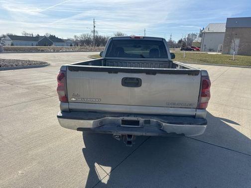 2003 Chevrolet Silverado 1500 LS