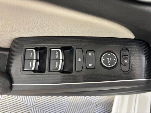 Platinum White 2024 Honda Civic Touring