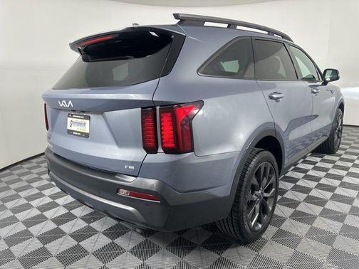 2023 Kia Sorento EX