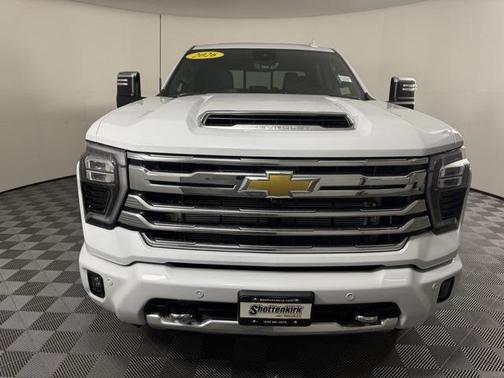 2026 Chevrolet Silverado 3500 High Country