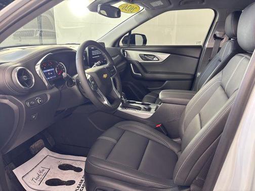 Summit White 2026 Chevrolet Blazer 3LT