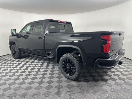 Black 2026 Chevrolet Silverado 2500 High Country