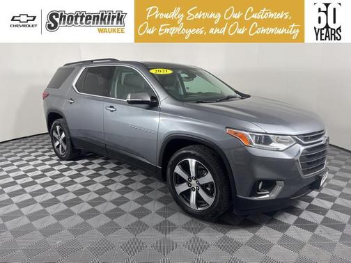 2021 Chevrolet Traverse LT Leather