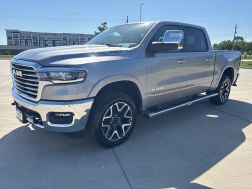 Billet Silver Metallic Clearcoat 2025 RAM 1500 Laramie