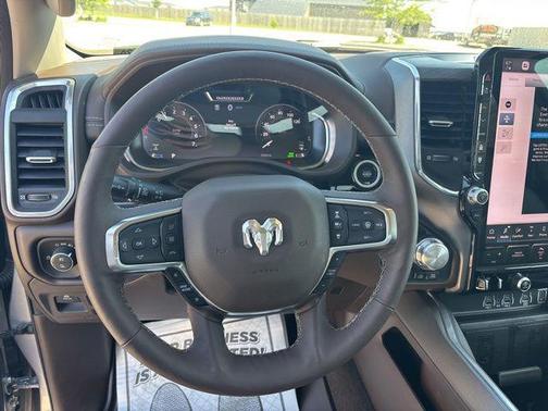 Billet Silver Metallic Clearcoat 2025 RAM 1500 Laramie