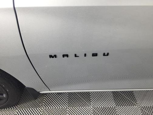 2021 Chevrolet Malibu FWD LT