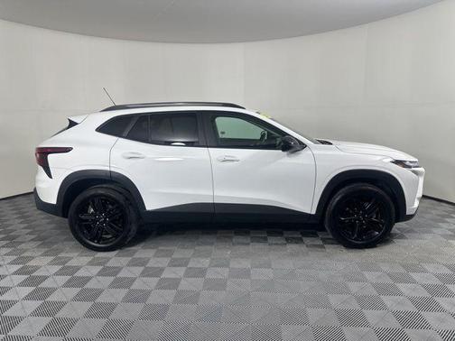 2025 Chevrolet Trax FWD ACTIV