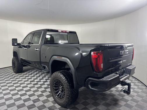 Onyx Black 2022 GMC Sierra 2500 Denali Ultimate