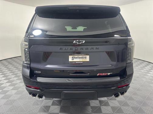 2025 Chevrolet Suburban RST