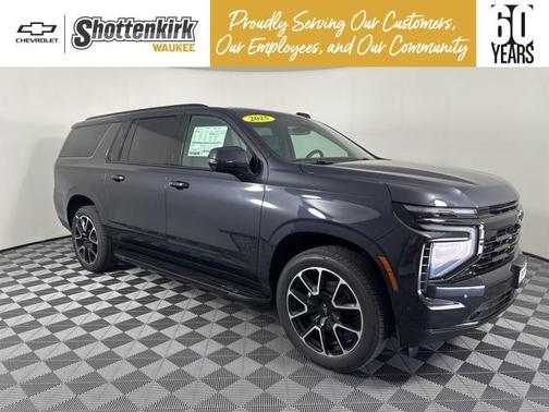 2025 Chevrolet Suburban RST