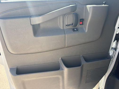 Summit White 2024 Chevrolet Express 2500 Work Van