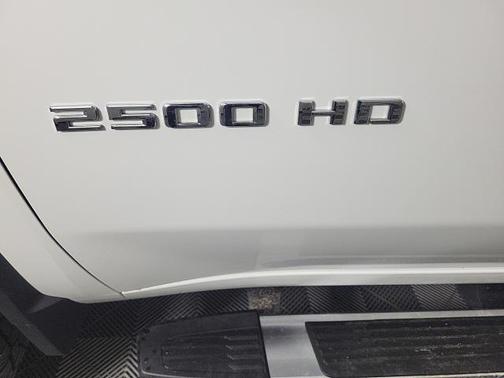 2022 Chevrolet Silverado 2500 Custom