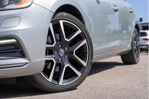 2018 Volvo S60 T5 Dynamic