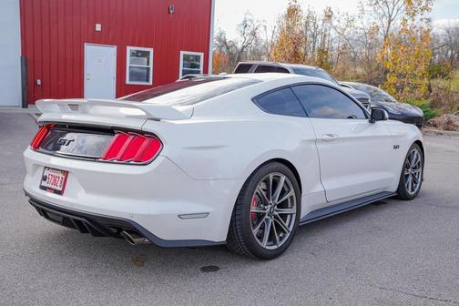 2017 Ford Mustang GT Premium