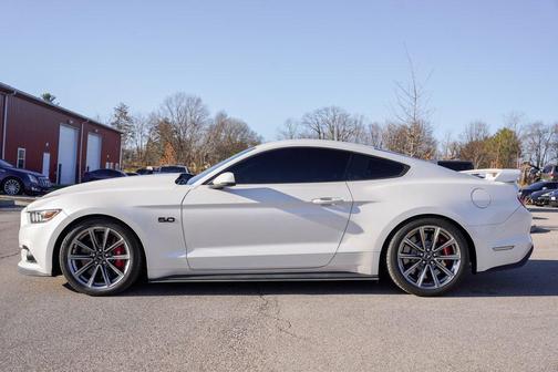 2017 Ford Mustang GT Premium