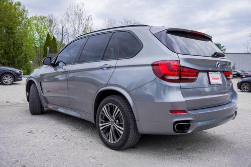 Space Gray Metallic 2018 BMW X5 xDrive50i