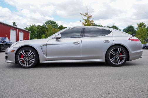 2011 Porsche Panamera Turbo