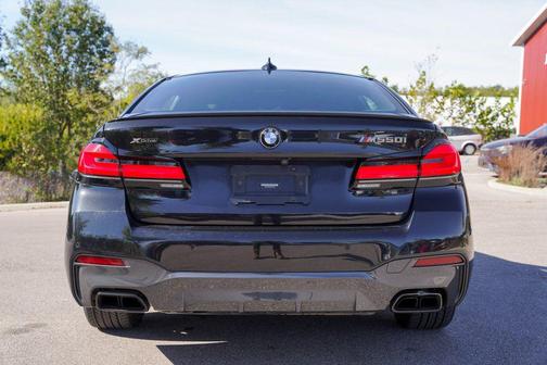 2021 BMW M550 i Xdrive