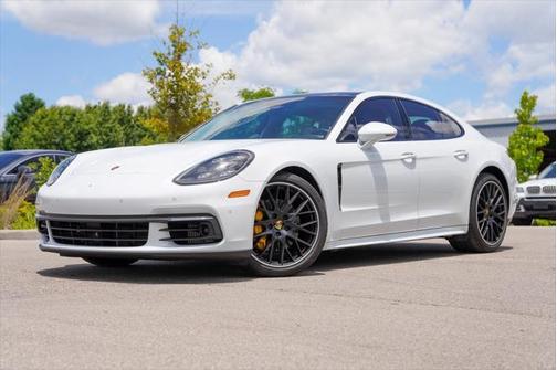 2018 Porsche Panamera 4S