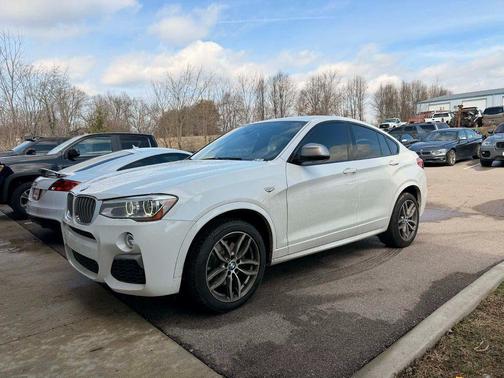 2018 BMW X4 M40i