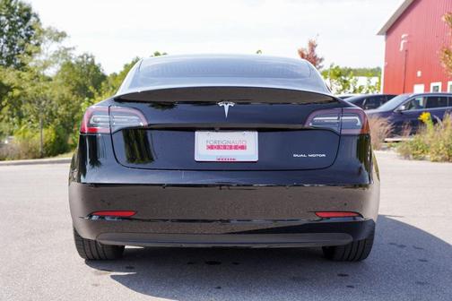 2019 Tesla Model 3 Long Range